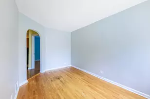 5557 S Kildare Ave, Chicago, IL 60629 - Photo 4