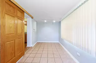 5557 S Kildare Ave, Chicago, IL 60629 - Photo 16