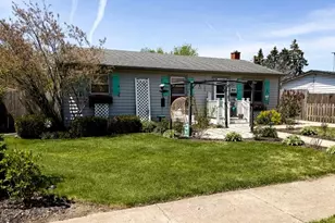 910 Shields Ave, Winthrop Harbor, IL 60096 - Photo 24
