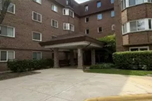 220 S Roselle Rd, Schaumburg, IL 60193 - Photo 1