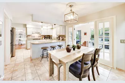 2156 Glendale Avenue, Northbrook, IL 60062 - Photo 12