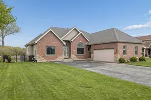 625 Merganser Ln, Peotone, IL 60468 - Photo 1