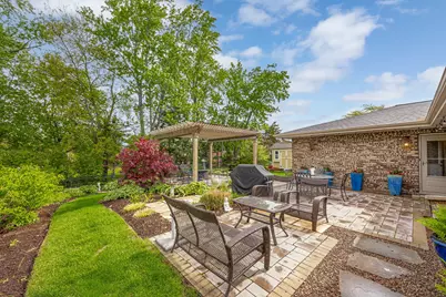 1706 Holly Avenue, Darien, IL 60561 - Photo 36