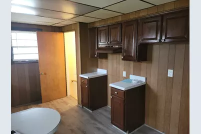 519 S Gordon Avenue, Calumet City, IL 60409 - Photo 10