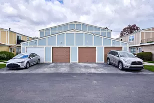20112 Oak Ln St, Lynwood, IL 60411 - Photo 2