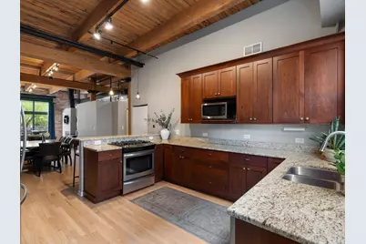 1737 N Paulina Street #205, Chicago, IL 60622 - Photo 8