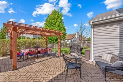 1009 Birchwood Drive, Pingree Grove, IL 60140 - Photo 32