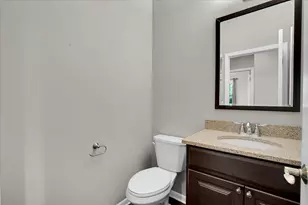 1131 Clearwater Dr, Yorkville, IL 60560 - Photo 12