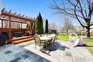 316 Wildberry Ln, Bartlett, IL 60103 - Photo 22