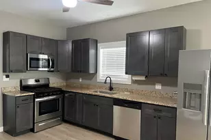 111 E 34th St, Steger, IL 60475 - Photo 6