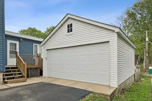 410 Wilcox St, Joliet, IL 60435 - Photo 30