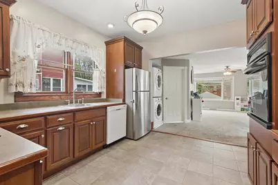 410 Wilcox Street, Joliet, IL 60435 - Photo 18