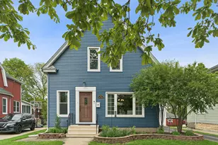 410 Wilcox St, Joliet, IL 60435 - Photo 2