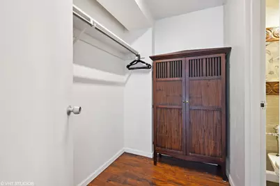 1555 N Dearborn Parkway #11B, Chicago, IL 60610 - Photo 8
