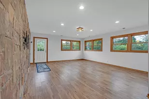 27514 N Forest Garden Rd, Wauconda, IL 60084 - Photo 16