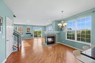 1009 Alberta Rd, Elgin, IL 60124 - Photo 6