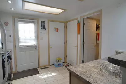 375 Meadow Green Lane, Round Lake Beach, IL 60073 - Photo 6