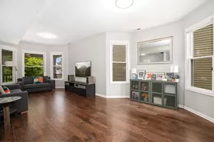 3142 N Christiana Ave, Chicago, IL 60618 - Photo 4
