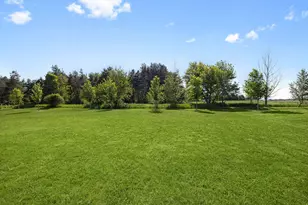 1370 Highbrook Ave, Hampshire, IL 60140 - Photo 20