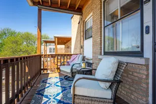 1433 W Rosemont Ave, Chicago, IL 60660 - Photo 18