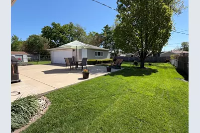 8759 Natoma Avenue, Oak Lawn, IL 60453 - Photo 32