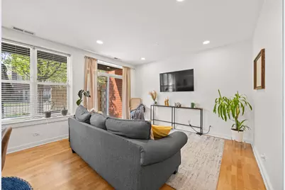 2238 W Maypole Avenue #101, Chicago, IL 60612 - Photo 2