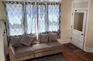 435 W Winneconna Pkwy, Chicago, IL 60620 - Photo 4