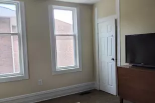 435 W Winneconna Pkwy, Chicago, IL 60620 - Photo 14