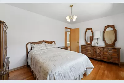 4917 N Oriole Avenue, Harwood Heights, IL 60706 - Photo 14
