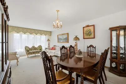 4917 N Oriole Avenue, Harwood Heights, IL 60706 - Photo 6