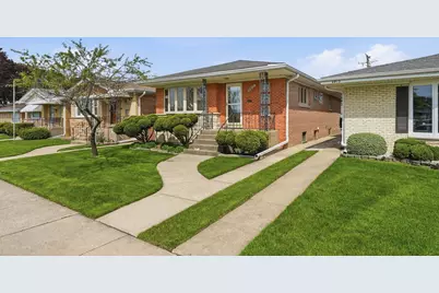 4917 N Oriole Avenue, Harwood Heights, IL 60706 - Photo 1