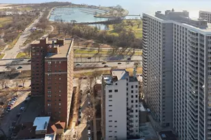 707 W Junior Terrace, Chicago, IL 60613 - Photo 20