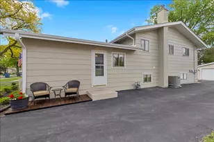 850 S Hillside Ave, Elmhurst, IL 60126 - Photo 36