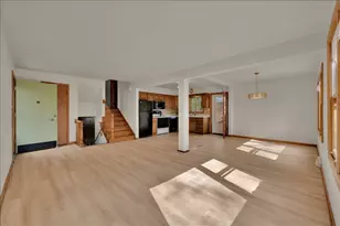 850 S Hillside Ave, Elmhurst, IL 60126 - Photo 12
