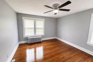 1527 Brookside Ave, Waukegan, IL 60085 - Photo 6