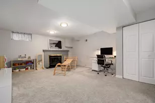 406 Kelling Ln, Glencoe, IL 60022 - Photo 22
