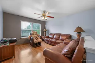 1900 Mayfield Ct, Romeoville, IL 60446 - Photo 24