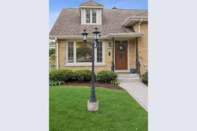 4409 Clausen Avenue #4409, Western Springs, IL 60558 - Photo 2