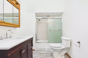 340 156th Pl, Calumet City, IL 60409 - Photo 10