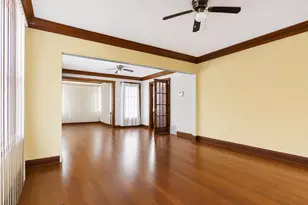 340 156th Pl, Calumet City, IL 60409 - Photo 2