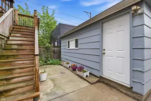 1820 W Superior St, Chicago, IL 60622 - Photo 18