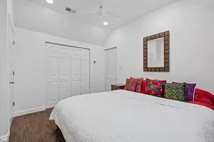 1820 W Superior St, Chicago, IL 60622 - Photo 14