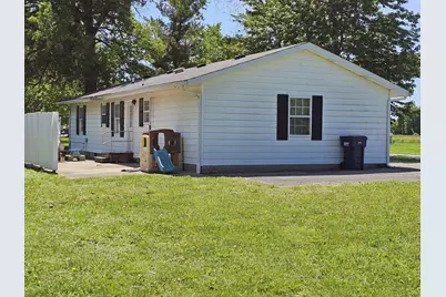1521 Triangle Street, Mt Vernon, IL 62864 - Photo 6