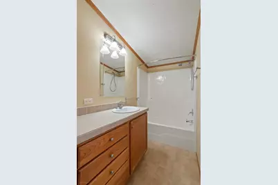 1041 Aspen Drive, Manteno, IL 60950 - Photo 16