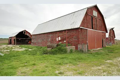 9896 Lincoln Road, Morrison, IL 61270 - Photo 22