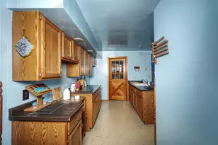 9896 Lincoln Rd, Morrison, IL 61270 - Photo 14