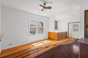 5230 S Lockwood Ave, Chicago, IL 60638 - Photo 6