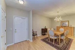 601 W Rand Rd, Arlington Heights, IL 60004 - Photo 6