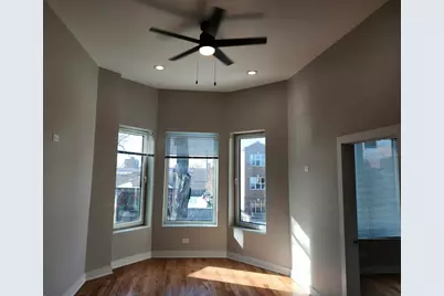 6321 S Eberhart Avenue #2, Chicago, IL 60637 - Photo 6