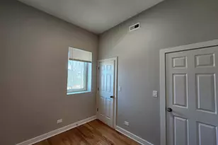 6321 S Eberhart Ave, Chicago, IL 60637 - Photo 28